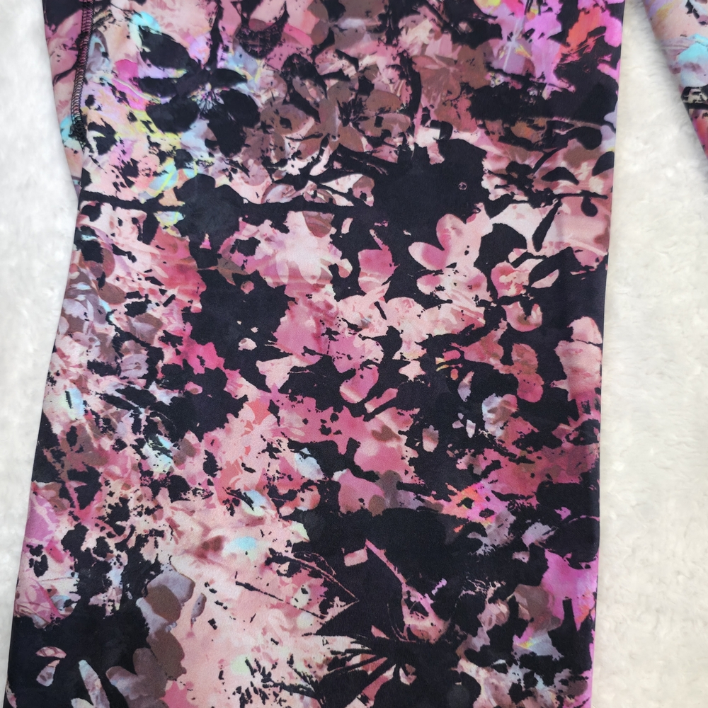 Women's Lululemon Leggings - Picture 9 of 9